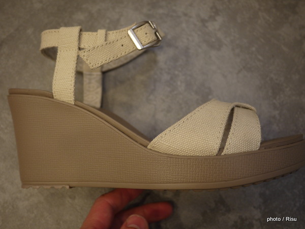 クロックス春夏「eigh sandal wedge w」