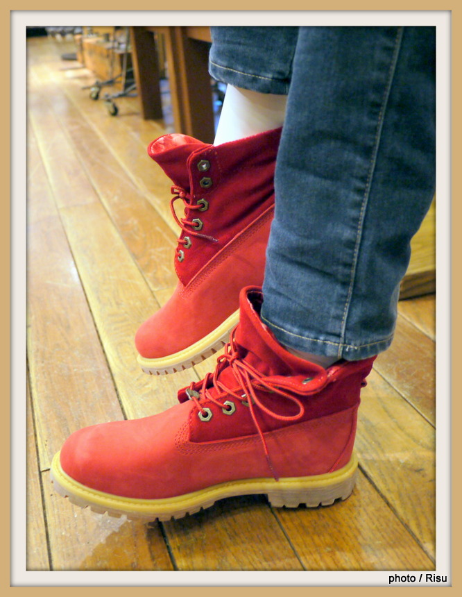 ティンバーランド 赤 ブーツ - 靴