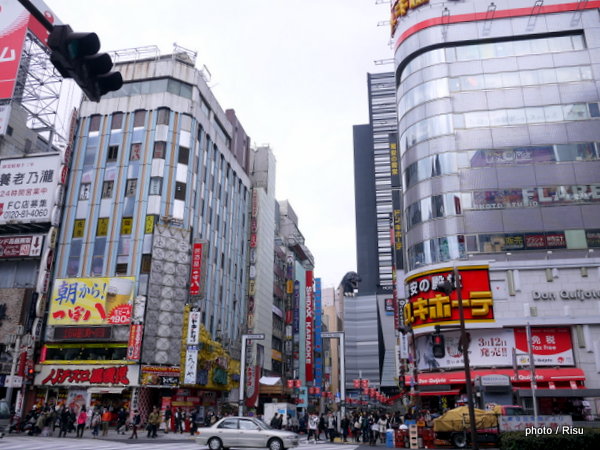 新宿TOHO ゴジラまでの道のり　Road to Shinjuku TOHO BILD.& Godzilla