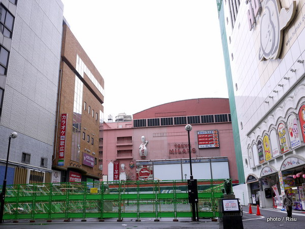 Views of around of " Toho Cinemas Shinjuku "新宿TOHO　歌舞伎町周辺